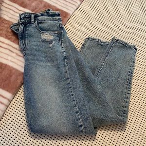 American Eagle Mom Jeans